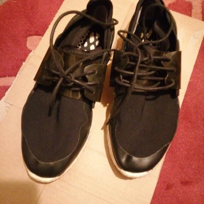 Y-3 Yohji Yamamoto Tenis Zapatos Retro Boost Negro Medio Para Mujer US6 / JP23 EN MUY BUENA CONDICIÓN Foto 1 de 4