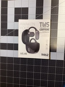 NEW Tws M62 wireless earphone V5.46 BLACK - Picture 1 of 7
