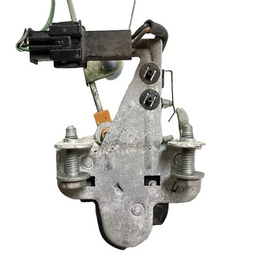 Saab 9-5 95 2003 sedán de 4 puertas OEM pestillo de maletero liberación 02 03 04 05 Foto 1 de 4