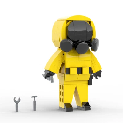 MOC: Yellow Robot from Video Game about Room Building Toys 136 Pieces DIY - Image 1 of 4