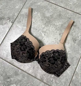 Reggiseno T Shirt Soma Enhancing Shape Full Coverage Stampato Pizzo Beige Nero 34DD - Foto 1 di 15