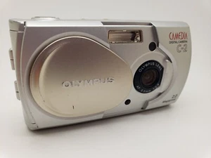 Great Condition Working Olympus Camedia C-2 2.0MP Silver Digital Camera 3UKPOST - Picture 1 of 12
