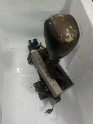 2003-05 LINCOLN AVIATOR A/T TRANSMISSION SHIFTER GEAR SELECTOR 3C5P 7K004 AB02T5 - Image 1 of 4