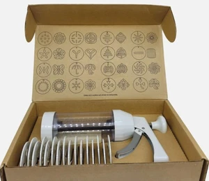 The Pampered Chef Plätzchenpresse Set mit 16 Scheiben & Box - Bild 1 von 8