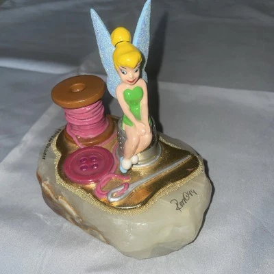 Figura Disney Ron Lee 1998 Peter Pan Campanilla en dedal LE 290/300 Foto 1 de 4