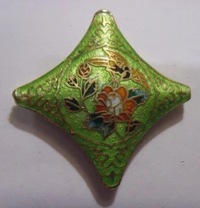 Vintage 55 mm Cuadrado Cruz Floral Pavo Real Motivo Cloisonné Cuentas Amuleto 53515 - Imagen 1 de 5
