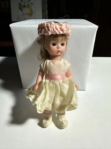 Antique 5” Doll Open/Close Blue Eyes Light Brown Hair Vintage Movable Arms - Photo 1/7