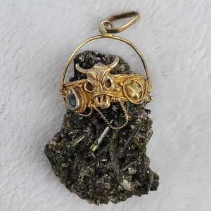 Black Gemstone and Inset Aquamarine Gem Western-Style 2" Pendant - Picture 1 of 4