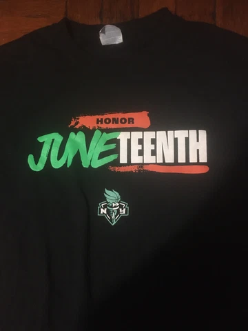 WNBA NEW YORK LIBERTY BASKETBALL SHIRT SGA Small Juneteenth African American Cover