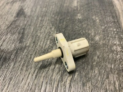 Sensor de temperatura de caja de filtro de aire OEM HONDA CBR600F4i F4i CBR600RRR CBR1000RR * Foto 1 de 2