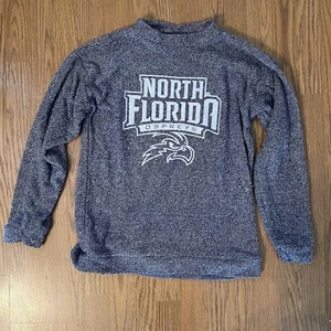 Woolly Threads Women's UNF North Florida Ospreys Sweater Size Medium - Picture 1 of 7