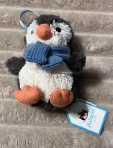 JELLYCAT PEANUT PENGUIN DECORATION-3.9" TALL-PNS6PND-NWT! - Picture 1 of 1
