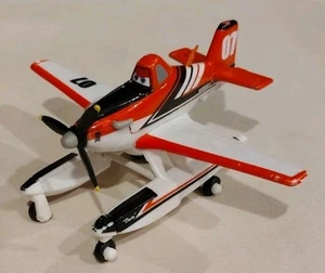 Disney Mattel Planes Fire and Rescue Firefighter Dusty with Pontoons 2014 CBX27 - Picture 1 of 14
