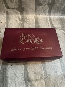 Just The Right Shoe 2001 By Raine Willitts Designs Marie Antoinette ETri - Bild 1 von 6