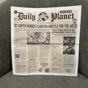 NYCC 2025 DC Promo: Daily Planet Newspaper New York Comic Con Exclusivo - Imagen 1 de 2