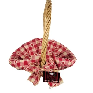 Vintage Homespun Creations Decorative Basket, Red Heart Checkered Liner Country  - Picture 1 of 11