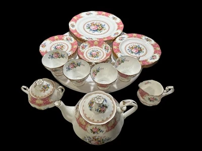 Juego de té Royal Albert Lady Carlyle Bone China Inglaterra 23 piezas completo sin usar  Foto 1 de 4