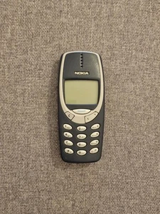 CELLULARE VINTAGE NOKIA 3310 BLU ORIGINALE - Foto 1 di 8
