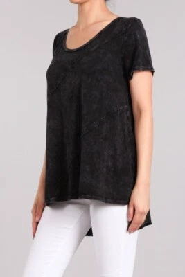 Top de cuerpo largo Chatoyant Mineral Wash negro pequeño Foto 1 de 4