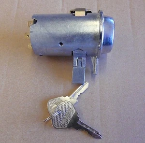 2101-3704000 Zündschloß (6 Polig) für Lada 2101 - 2107 / Niva 1600 - Bild 1 von 1