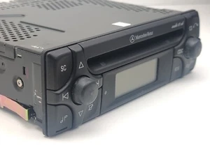 MERCEDES BENZ SLK R170 230 KOMPRESSOR CD-Radio mit Code A1708200386 💯 - Bild 1 von 15