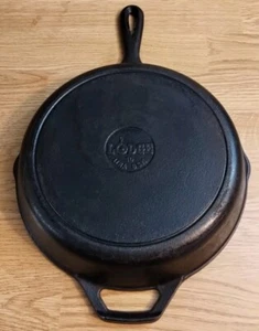 Lodge Cast Iron Skillet Frying Pan 8SK 10" Vintage Made in USA - Picture 1 of 10