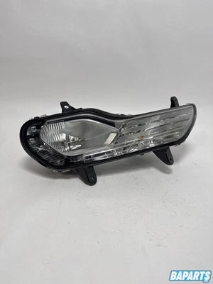 2013-2016 FORD ESCAPE Passenger Lower Fog Light Turn Signal Clear Lense - Image 1 of 4