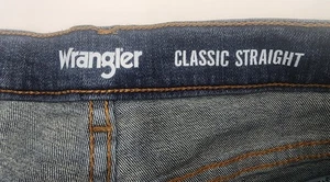 Jeans ragazzo Wrangler classico gamba dritta taglia 16 regular Con rifiuti regolabili. - Foto 1 di 6