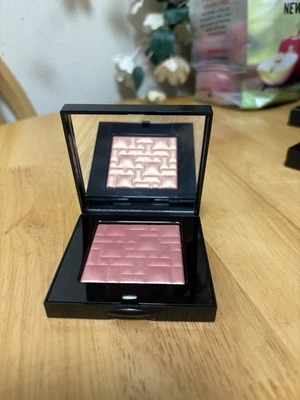 Bobbi Brown Highlighting Powder~Sunset Glow 0.28oz ~ NWOB, NO BOX, New ORIGINAL - Image 1 of 4