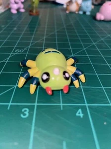 Spinarak TOMY Pokemon Figuren CGTSJ 1999 Nintendo 2" Vintage authentisches Original - Bild 1 von 5