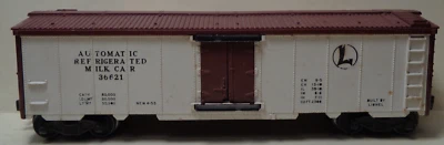 1955-60 VINTAGE LIONEL #3662 NON-OPERATING REFRIGERATOR CAR - Image 1 of 4