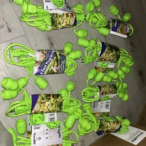 Miracle LED 2-Time Zone Hydroponics Indoor Growing System- 32 Bulbs And 8 String - Picture 1 of 2