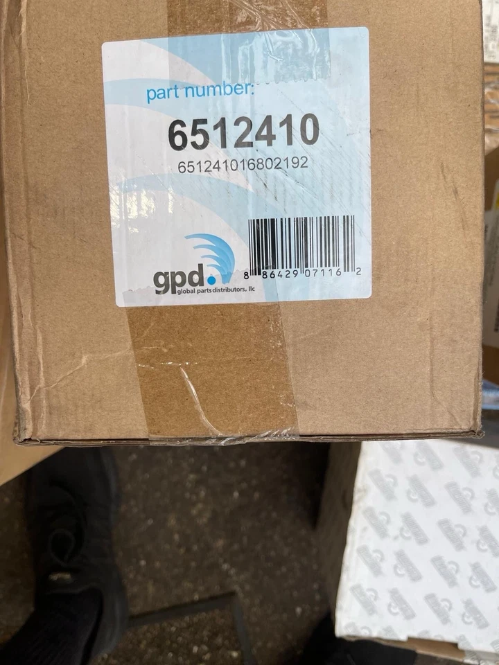 Compresor de aire acondicionado nuevo Global Parts Distributors para BMW M6 06-10 6512410 Foto 1 de 1