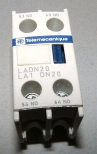 Telemecanique Bloque de contactos aux - 2 NA - conexión por tornillo LADN20 - Foto 1 di 2