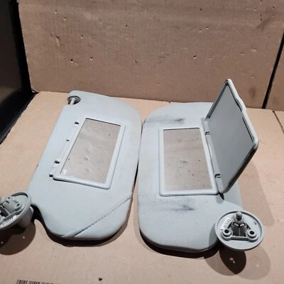 PONTIAC G5 Pursuit COBALT 2005-2010 Sun visor Sunvisor oem FREE SHIP !!! - Image 1 of 4