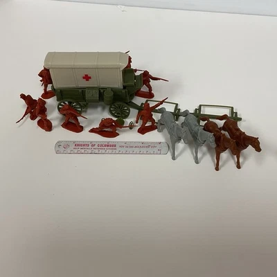 Es ambulancia CTS con 4 caballos, y accesorios con ocho confederados #104 Foto 1 de 4