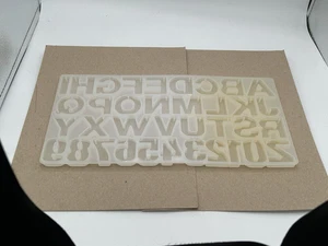 Moldes de resina de alfabeto de silicona números y letras moldes de joyería para manualidades hágalo usted mismo - Imagen 1 de 4