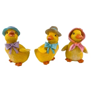 Small Easter Ducks with with Hats and Scarfs Figurine 3 Piece Set - Picture 1 of 10