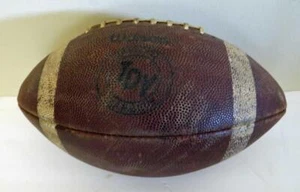 VINTAGE WILSON OFFICIAL VARSITY TDV USA LEATHER FOOTBALL W/ NIGHT STRIPES - Picture 1 of 4