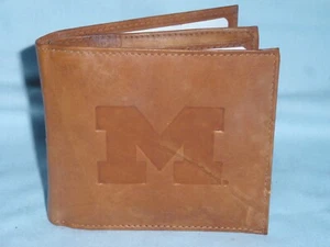 MICHIGAN WOLVERINES   Leather BiFold Wallet    NEW    brown 4 +  --sd - Picture 1 of 5