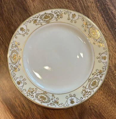 Noritake #175/ 16034 Luncheon Plate, 8 5/8" Gold Details, Nippon Japan - image 1 of 4