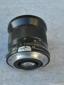Vivitar 28mm f2.5 lens, Nikon F mount Manual Focus - Picture 1 of 5