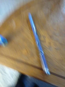 New Sealed 2004 Mlb Greg Maddux Mad Dog Poster - Picture 1 of 2