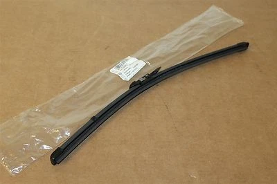 Audi A3 CABRIOLET ONLY left wiper blade 8P7955425A New genuine Audi part — 第 1/3 张图片