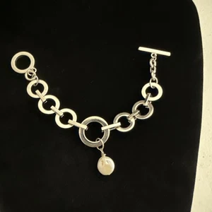 Silvertone Toggle Bracelet With Faux Pearl (Lot#24) - Picture 1 of 6