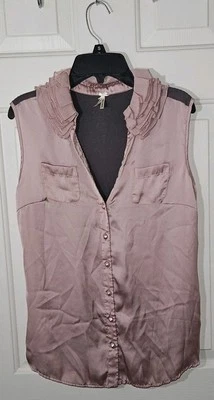 Top Anthropologie Lapislázuli Sin Mangas Rosa Brillante Satinado Gasa Volantes Cuello Talla M  Foto 1 de 4