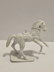 Fleetwood Toys 2" weißes Kunststoff Spielzeug Pferd Vintage Hong Kong Figur - Bild 1 von 5