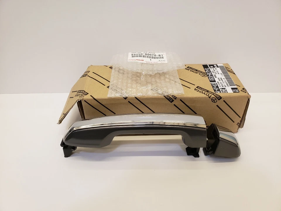 Lexus OEM 6921060170 B 1 Lock Hardware Rear Door Handle Outside