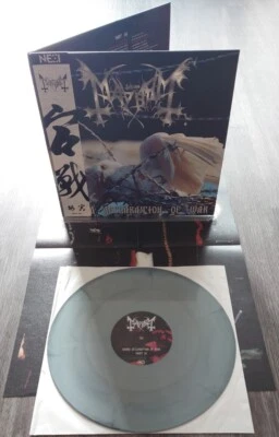 Mayhem – Grand Declaration Of War LP (China Edition Grey Smoking Nesi 1st Press) - Image 1 of 4