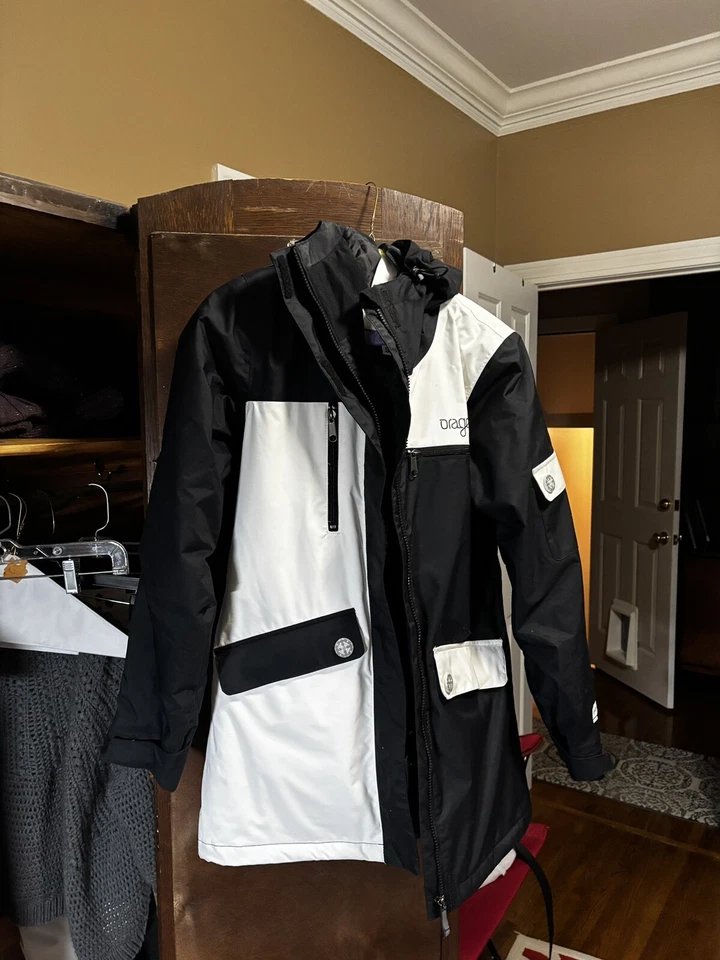 Orage лыж/сноуборд с капюшоном изолированный женский размер маленький, черный и белый цвет - Изображение 1 из 3